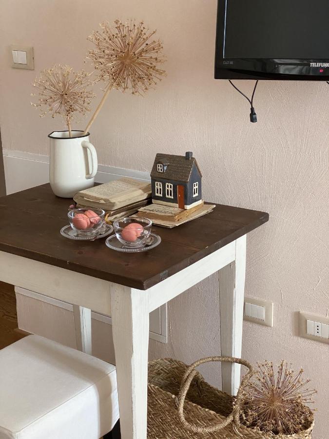 דולו B&B Melloni Street מראה חיצוני תמונה