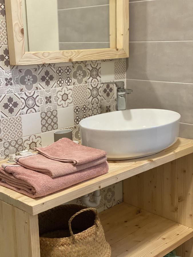 דולו B&B Melloni Street מראה חיצוני תמונה