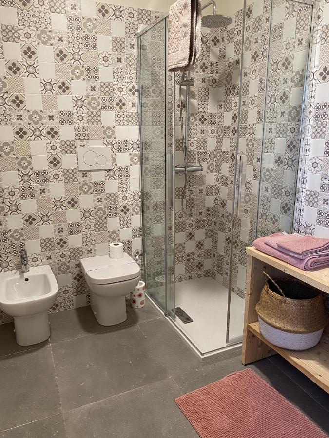 דולו B&B Melloni Street מראה חיצוני תמונה